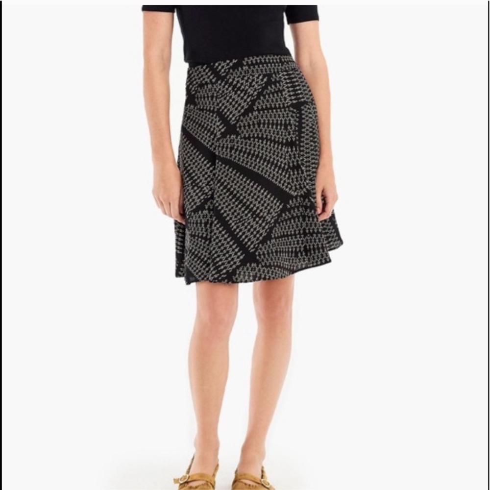 J CREW SILK FLIPPY SKIRT KALEIDOSCOPE NWT Size 8